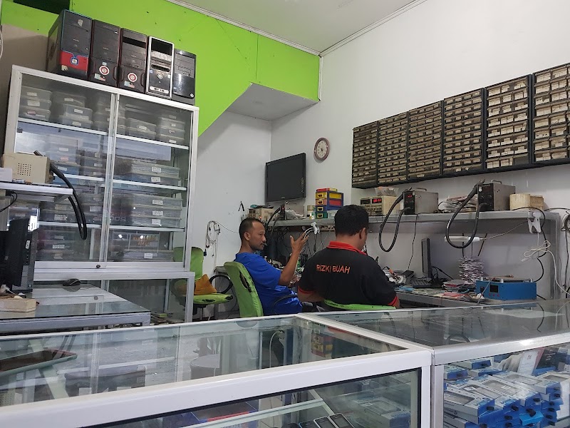 Merajut Masa Depan dengan Layanan Cepat di Cilacap